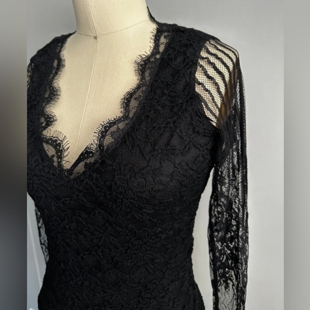 Oblong Box Winchester Victorian Lace Top - Picture 4 of 11